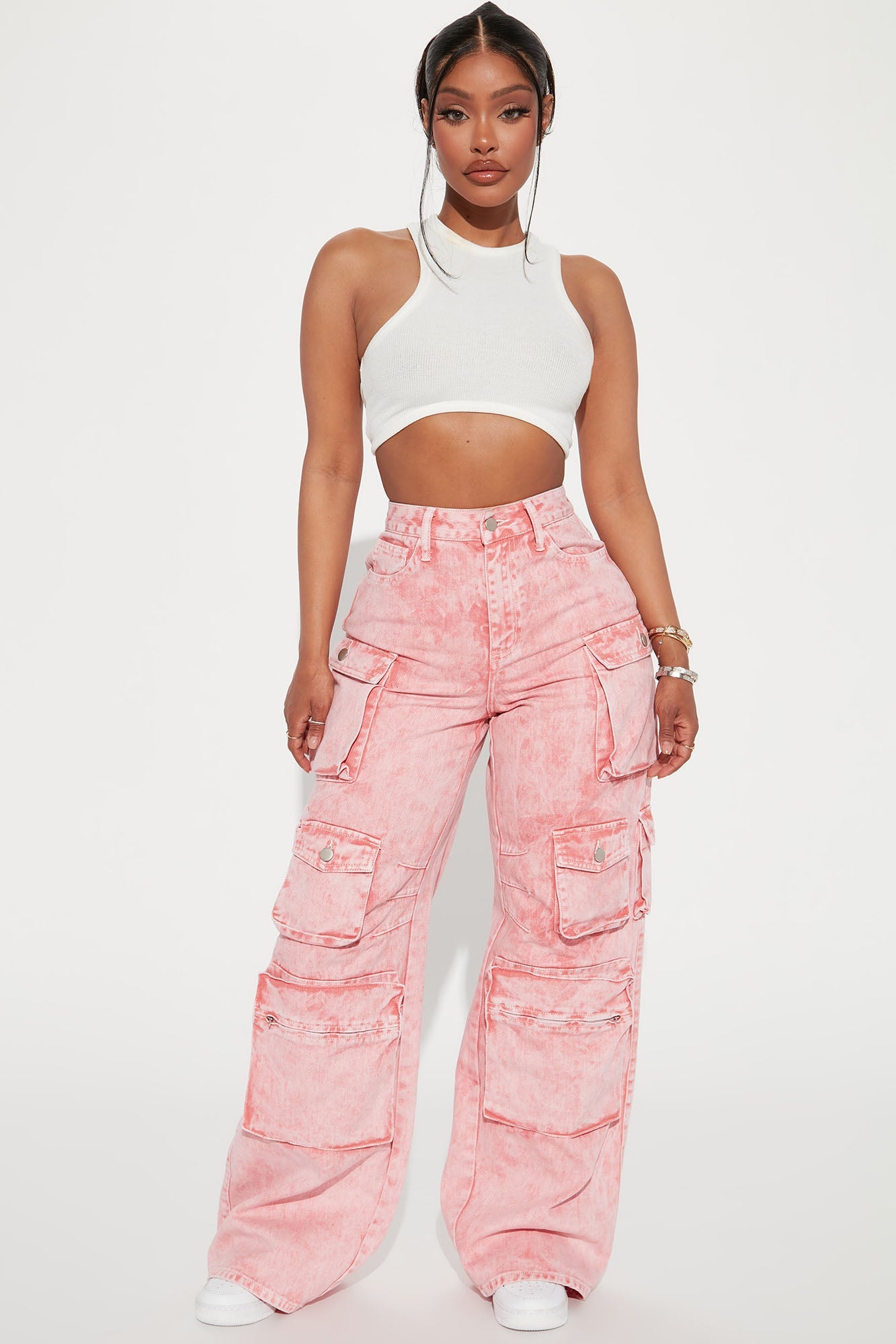 https://cdn.shopify.com/s/files/1/0293/9277/products/08-18-22Studio2_RM_14-15-37_15_DT14_Pink_4390_KS.jpg?v=1677204129